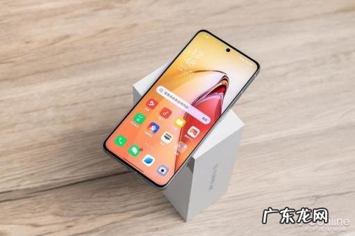 游戏手机推荐2022年最值得买2000价格 性能最强的游戏手机