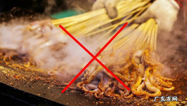 每次喝啤酒都拉肚子 喝啤酒会拉肚子嘛