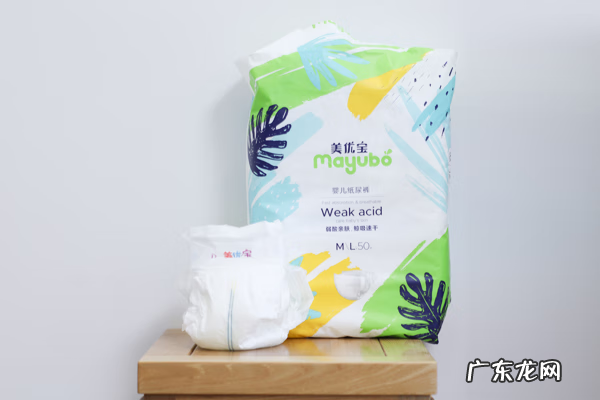 婴儿纸尿片怎么固定 婴儿纸尿片图片