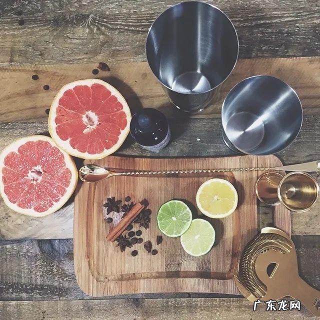 花式调酒4套基本动作 先生的花式调酒