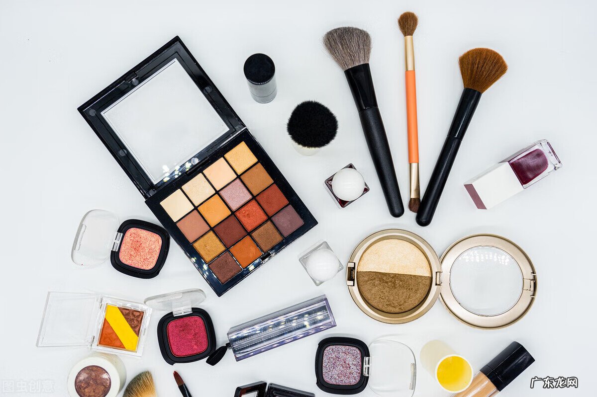 有的女生稍微打扮就很漂亮 女生打扮是给谁看的