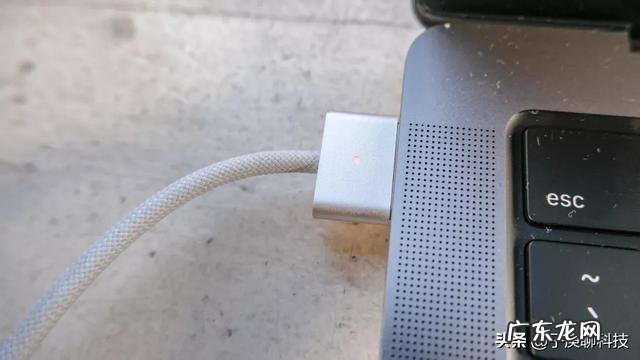 买macair还是macpro macbookair贵还是pro贵