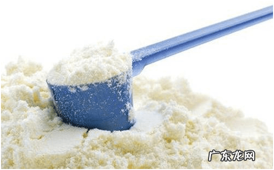 奶粉里的乳清粉是什么 乳清粉和奶粉有什么区别