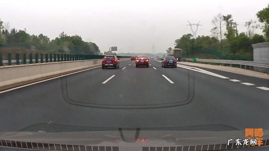 公路三大妈,雷凌,轩逸,卡罗拉，马路三大妈是哪三款车