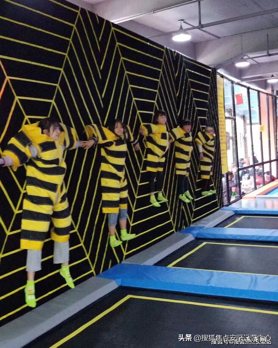 落银城发展攻略 落银城浴场