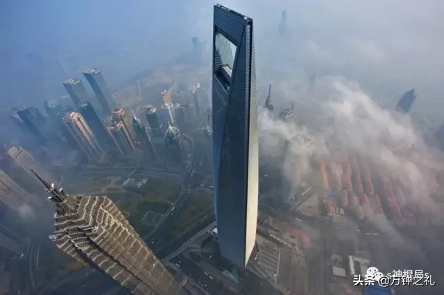 陆家嘴的风水大战 陆家嘴风水事件