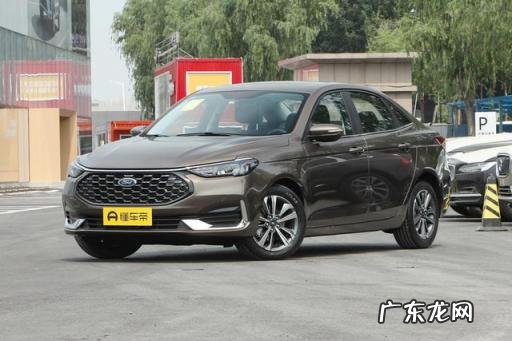 福特福睿斯车怎么样1.5自动挡 长安福特福睿斯尺寸