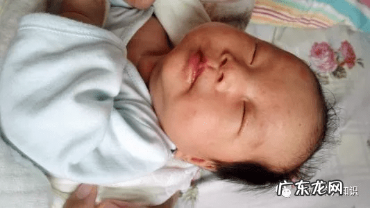 新生儿护理内容 新生儿护理知识大全