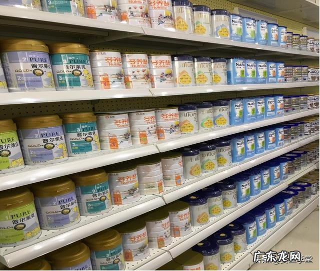 服装店陈列 服装店铺陈列标准