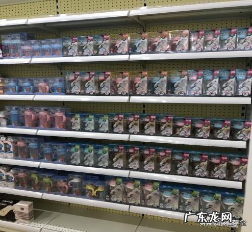 服装店陈列 服装店铺陈列标准