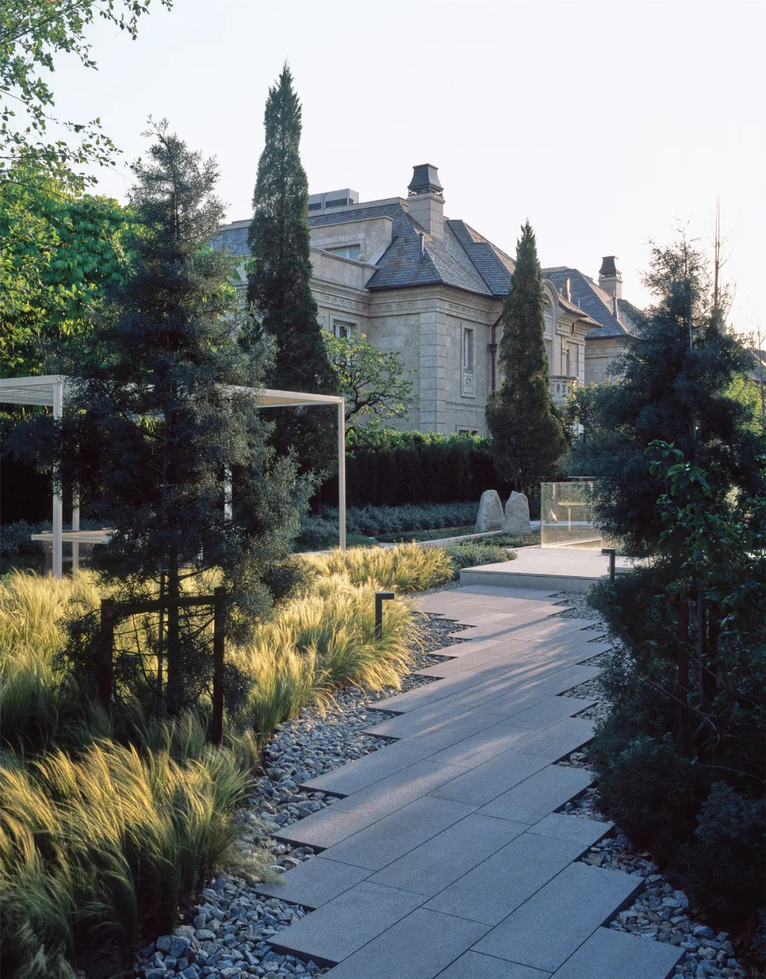 上海小花园民宿 上海民宿花园风水设计