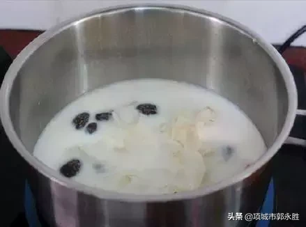 木瓜怎么吃丰胸效果好 木瓜怎么吃丰胸?