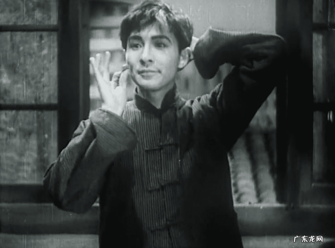 电影《马路天使》 马路天使