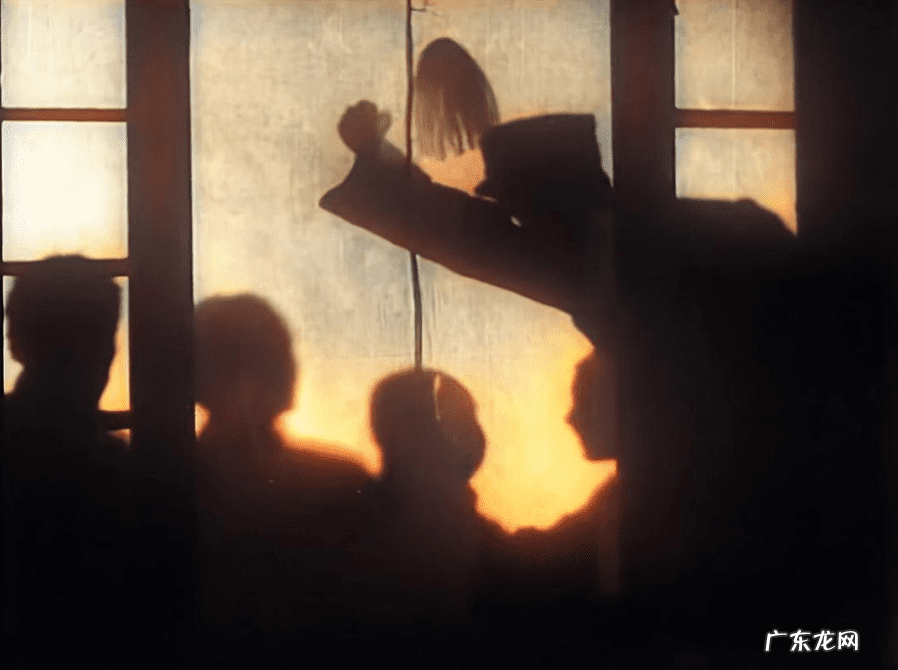 电影《马路天使》 马路天使