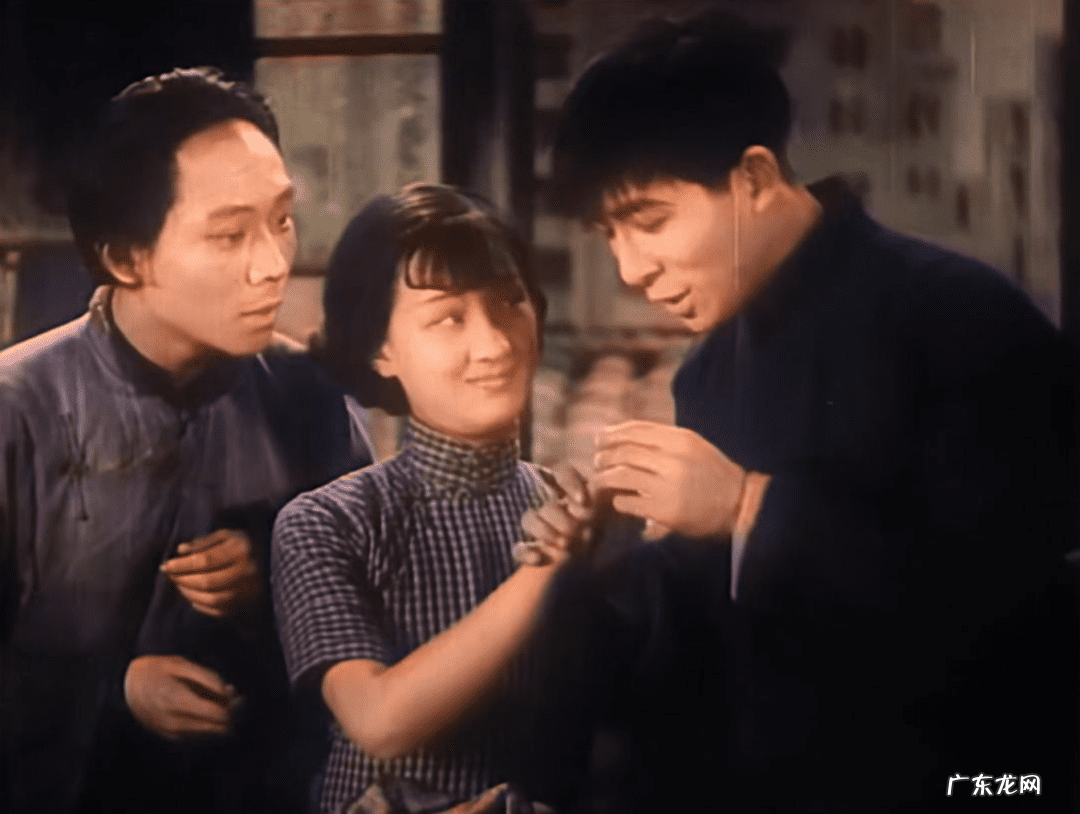 电影《马路天使》 马路天使