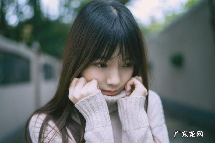 很自责内疚的感动句子道歉的话 让人内疚心酸的说说句子