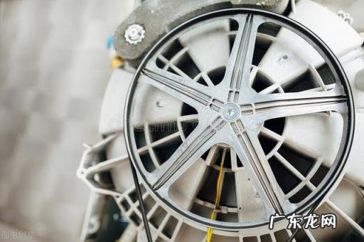 买洗衣机怎么选好的 使用滚筒洗衣机注意事项