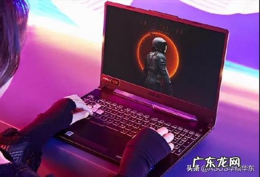 电脑键盘连接上不亮灯咋办呀 键盘背光灯亮但指示灯不亮