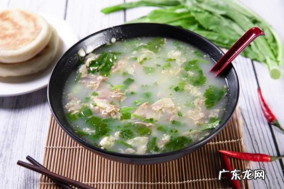 白汤羊肉汤的做法及配料视频 做羊肉汤需要哪些配料和材料