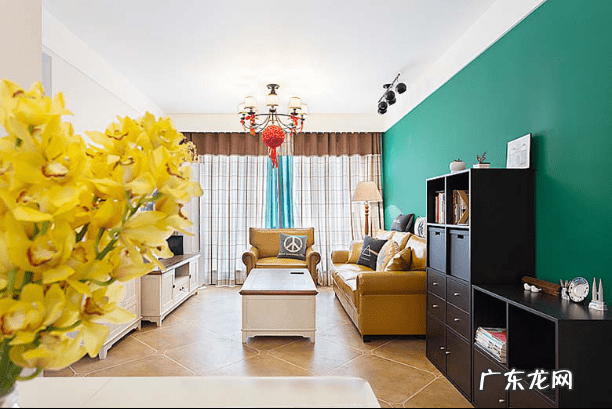 一梯两户门对门如何化解 风水上两户门对门间距18米