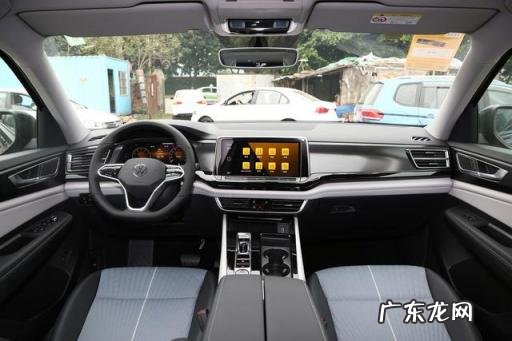 30万左右suv排名前十位的车 动力足性价比高的轿车