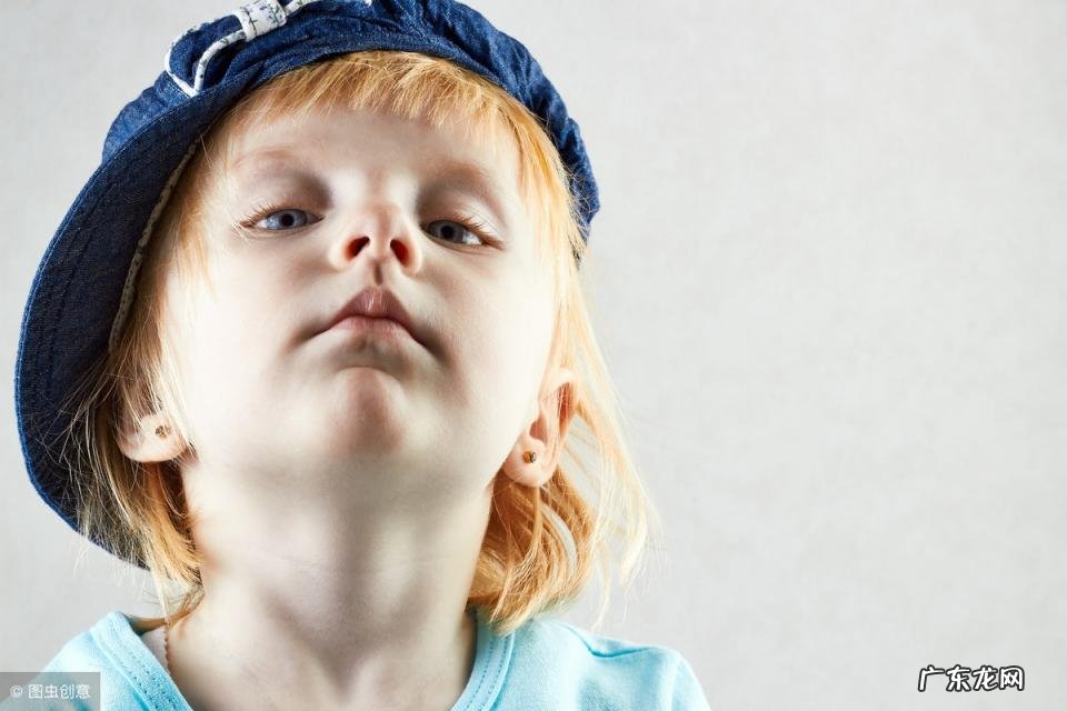 吩咐的吩组词吩咐的咐组词 用吩咐的吩组词