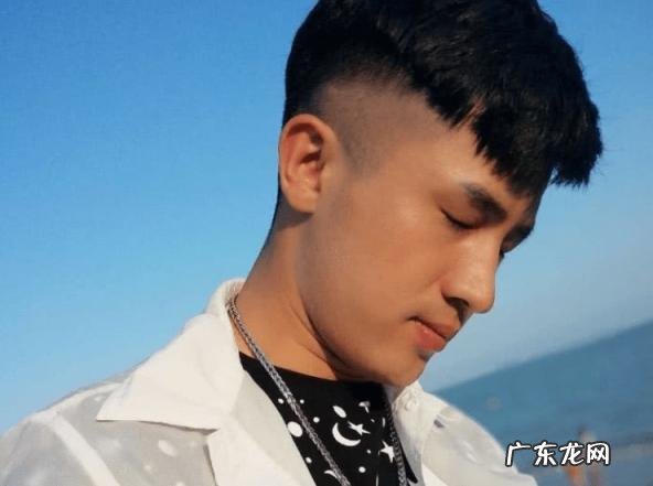 李明霖资料简介 李宏毅的哥哥个人资料简介图片