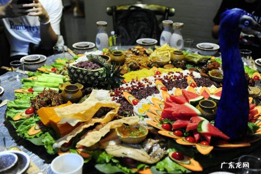 云南有什么好吃的特产,云南有什么好吃的好玩的