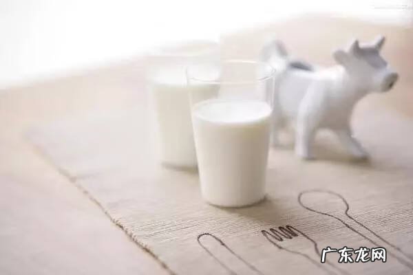 奶粉和牛奶哪个更好 奶粉和牛奶哪个更好更有营养