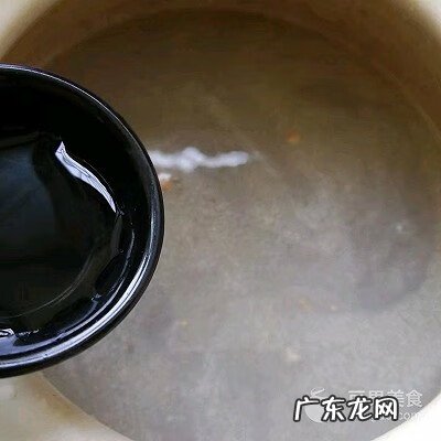 河蚌怎样做汤好吃 河蚌汤的做法,怎么做河蚌汤