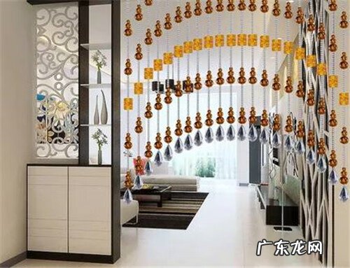 窗帘什么颜色对风水才好 风水门帘透明的可以吗