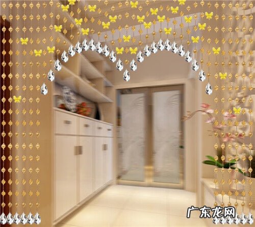窗帘什么颜色对风水才好 风水门帘透明的可以吗