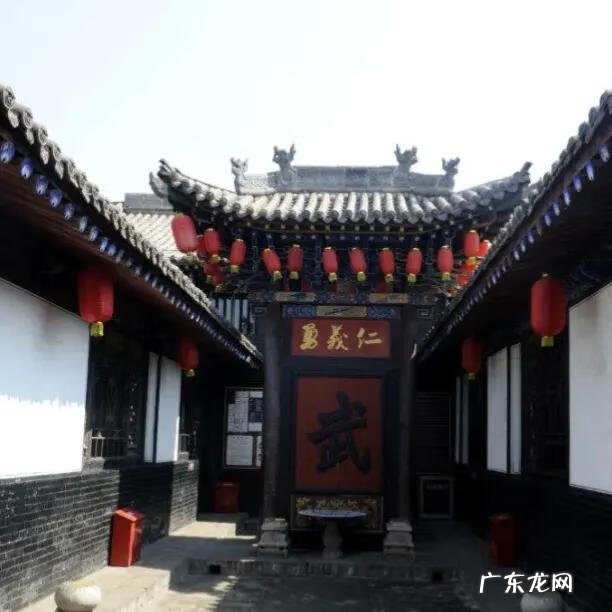 关门闭户的成语接龙 关门闭户的户