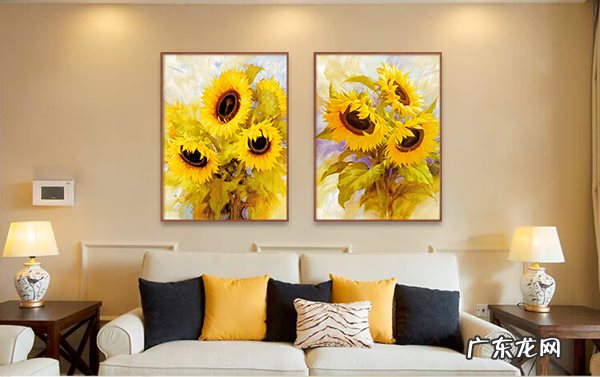 玫瑰花画挂哪里风水好 玫瑰花挂画风水