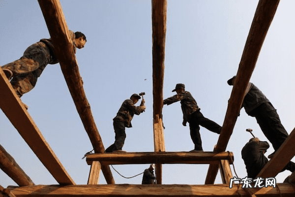 盖房上梁有什么讲究 风水上房上梁放柳木板啥意思