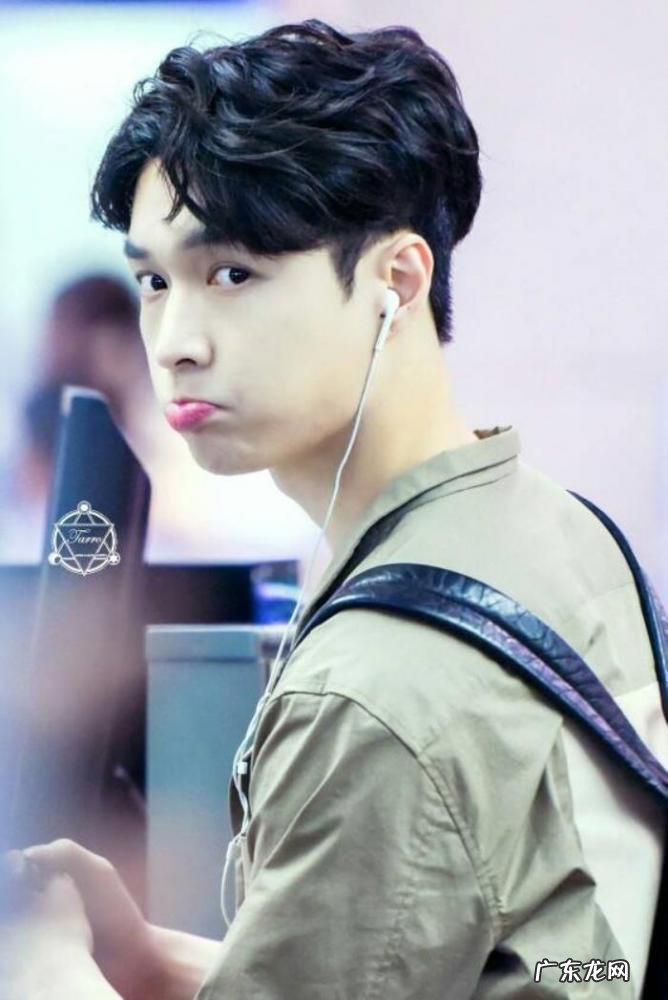 张艺兴迪丽热巴在一起 张艺兴不敢正视热巴视频