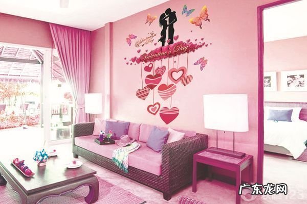 床上放杂物风水 床上堆满衣服风水好不好