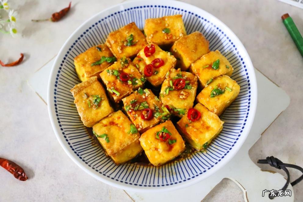 空气炸锅怎么做豆腐好吃又简单 家常豆腐外酥里嫩的做法大全