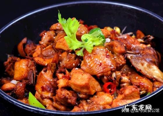 干锅鸡怎么做好吃又简单 香辣干锅鸡的家常做法