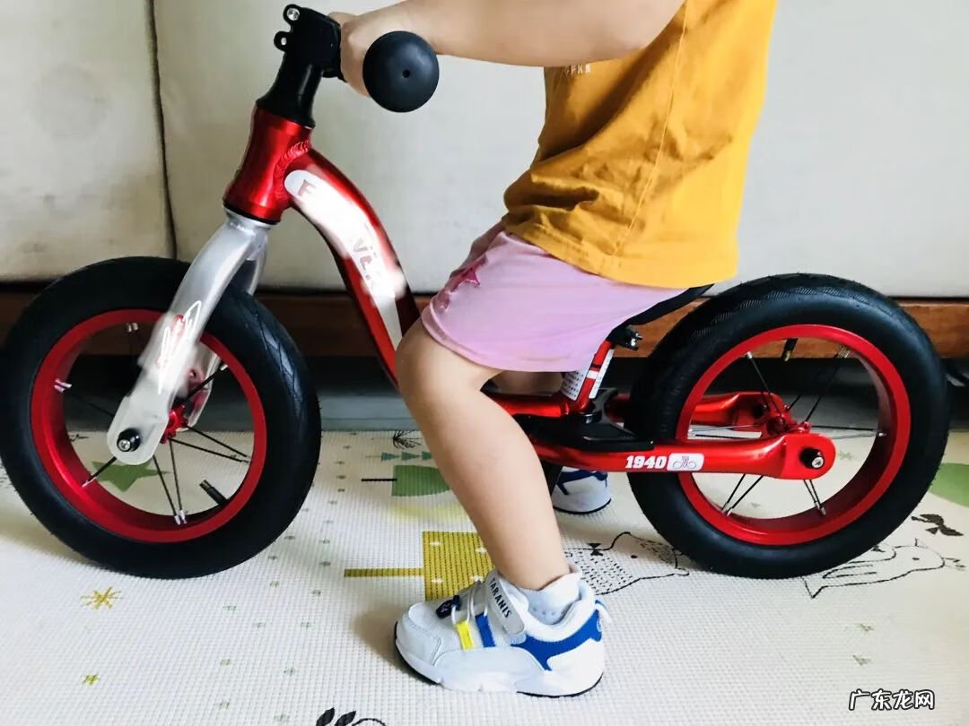 溜溜车 扭扭车品牌