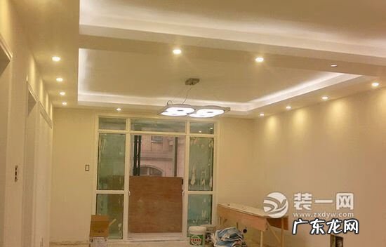 4个筒灯风水 筒灯一排三个灯风水学