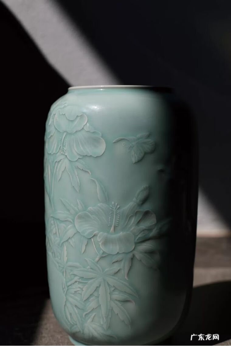 严少英简介 严少英风水作品集