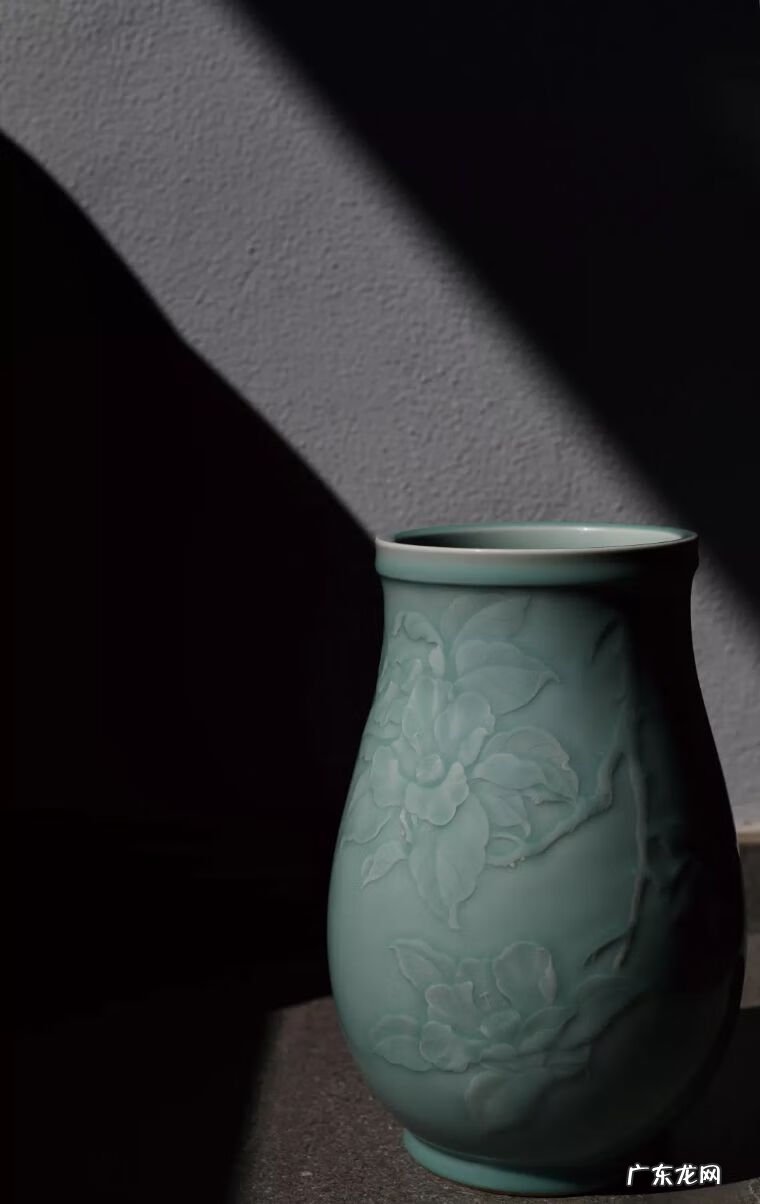 严少英简介 严少英风水作品集