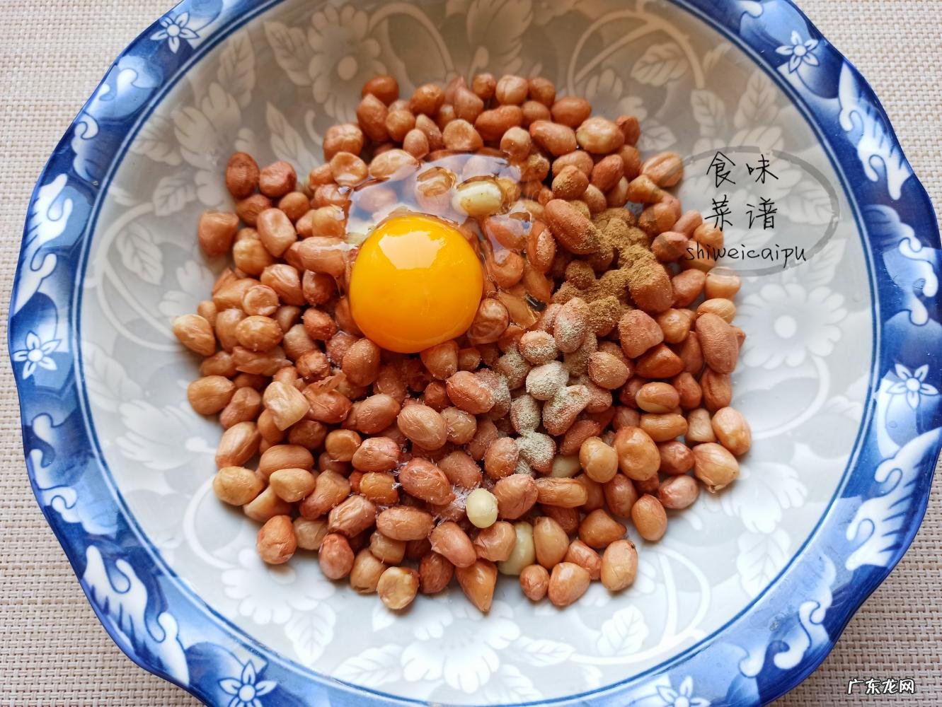 带皮花生的做法大全简单 花生米这么做好吃