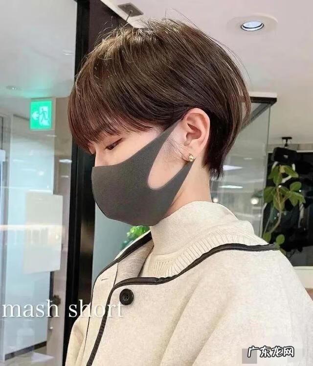 圆脸短发发型图片