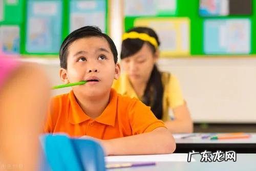 小学生爆文《低调》启示录：成年人的幸福，都在这4个字里