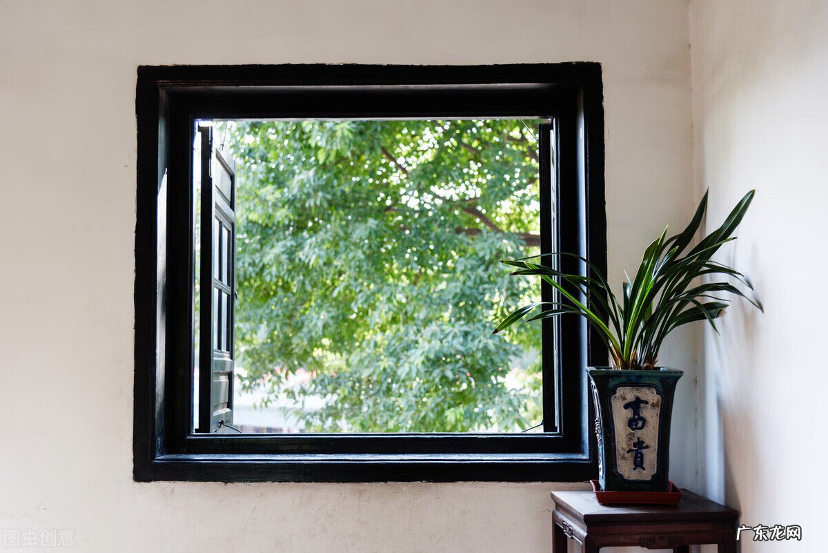 左肩膀尖疼是怎么回事 左肩膀疼是怎么回事?