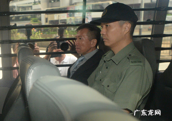 一位富豪买一块地请大师看风水 风水先生救富豪