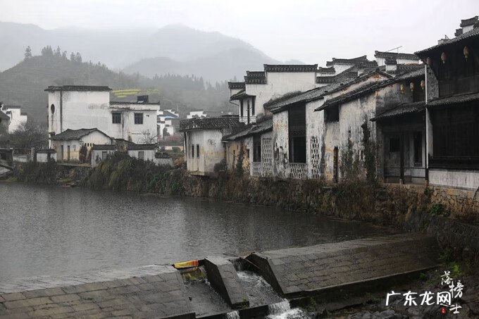 装修背靠金山图片 背靠金山的风水