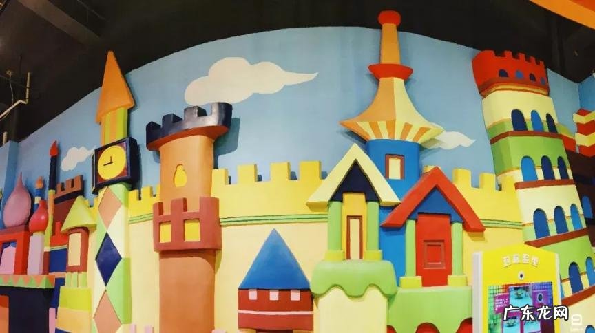 带你全面认识广西科技馆的人 科技馆里有什么东西请详细介绍